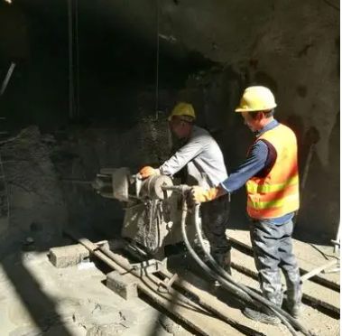 湾里水下抗分散灌浆料特点 水下不分散注浆料介绍