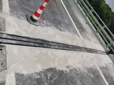 湾里伸缩缝更换后浇筑材料快速结构修补料速砼的产品特点及施工流程​